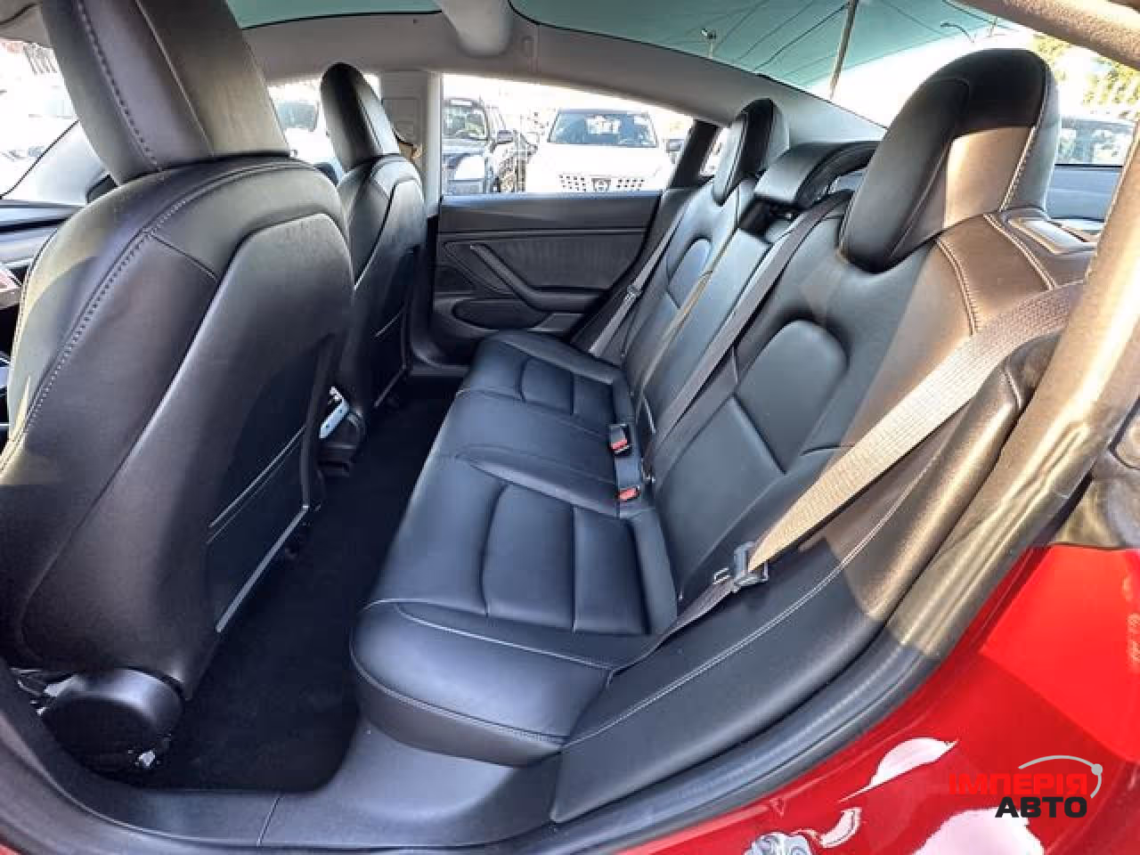 Tesla Model 3 - фото 7