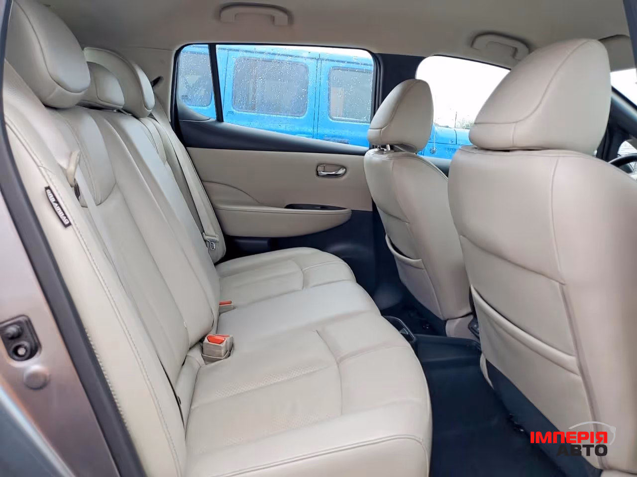 Nissan Leaf - фото 8