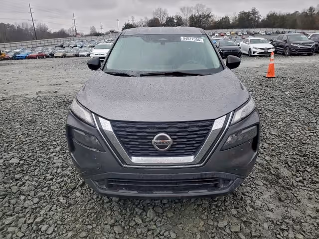 Nissan Rogue - фото 1