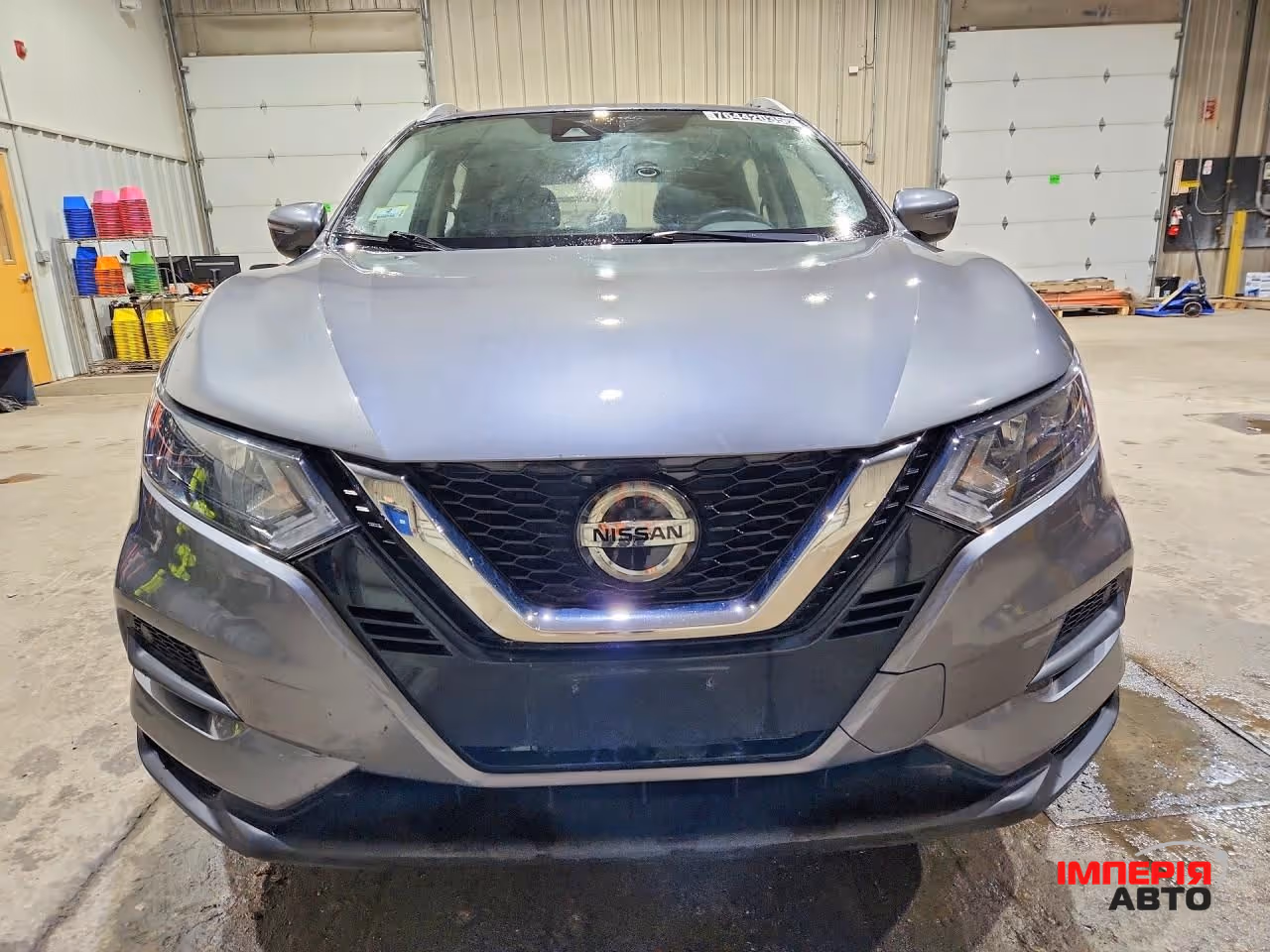 Nissan Rogue - фото 1