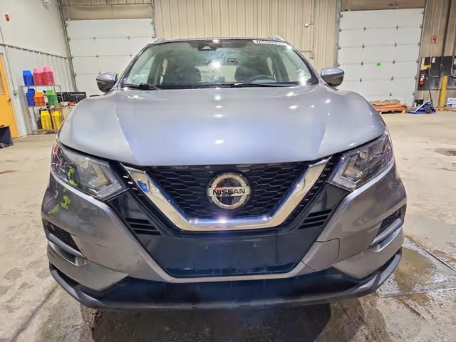 Nissan Rogue - фото 1