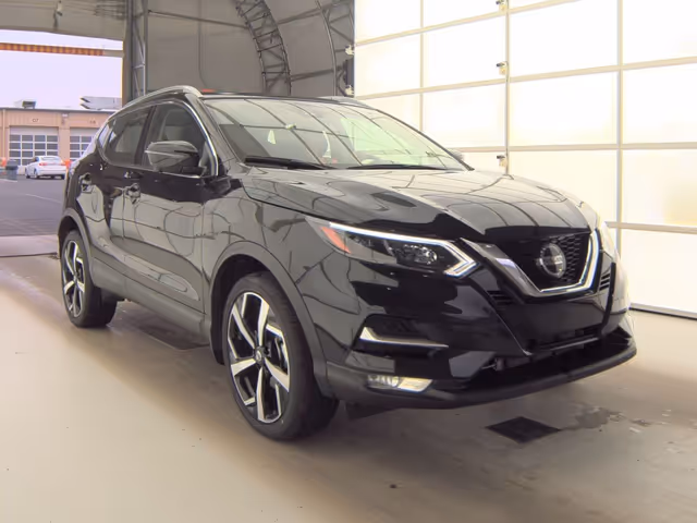 Nissan Rogue Sport - фото 2
