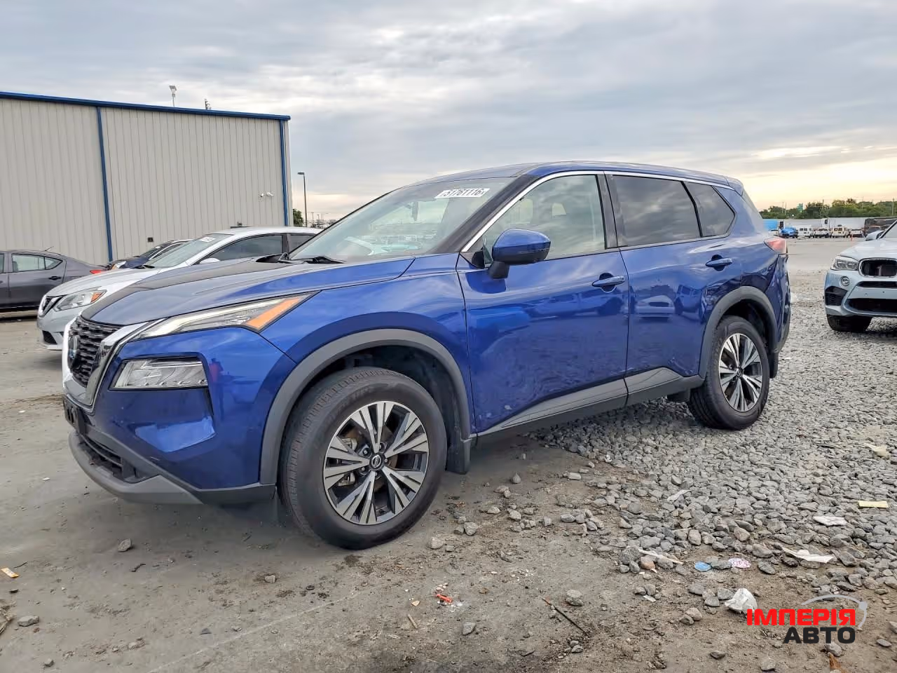 Nissan Rogue - фото 2