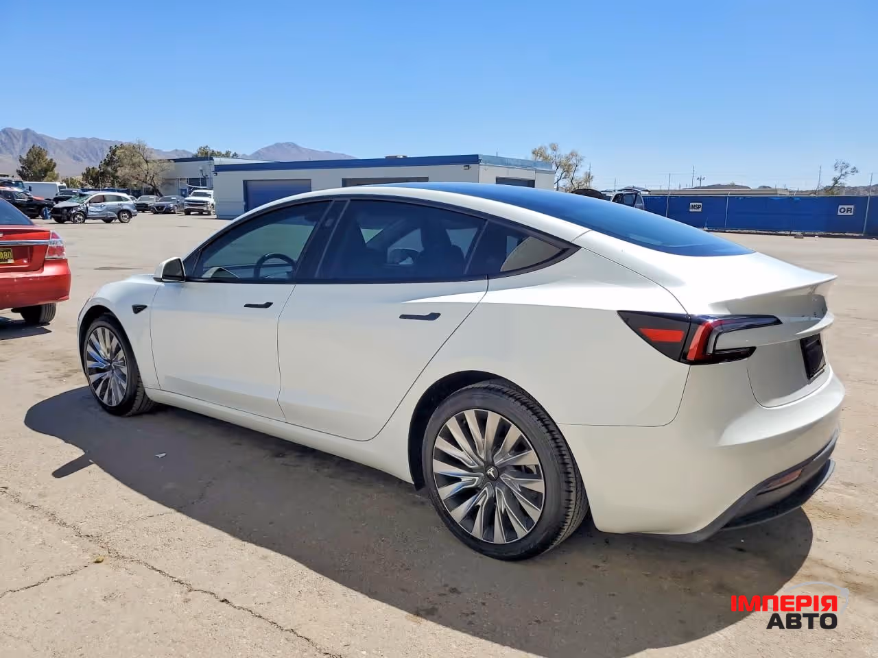 Tesla Model 3 - фото 5