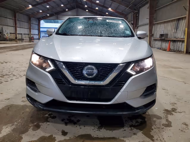 Nissan Rogue Sport - фото 1