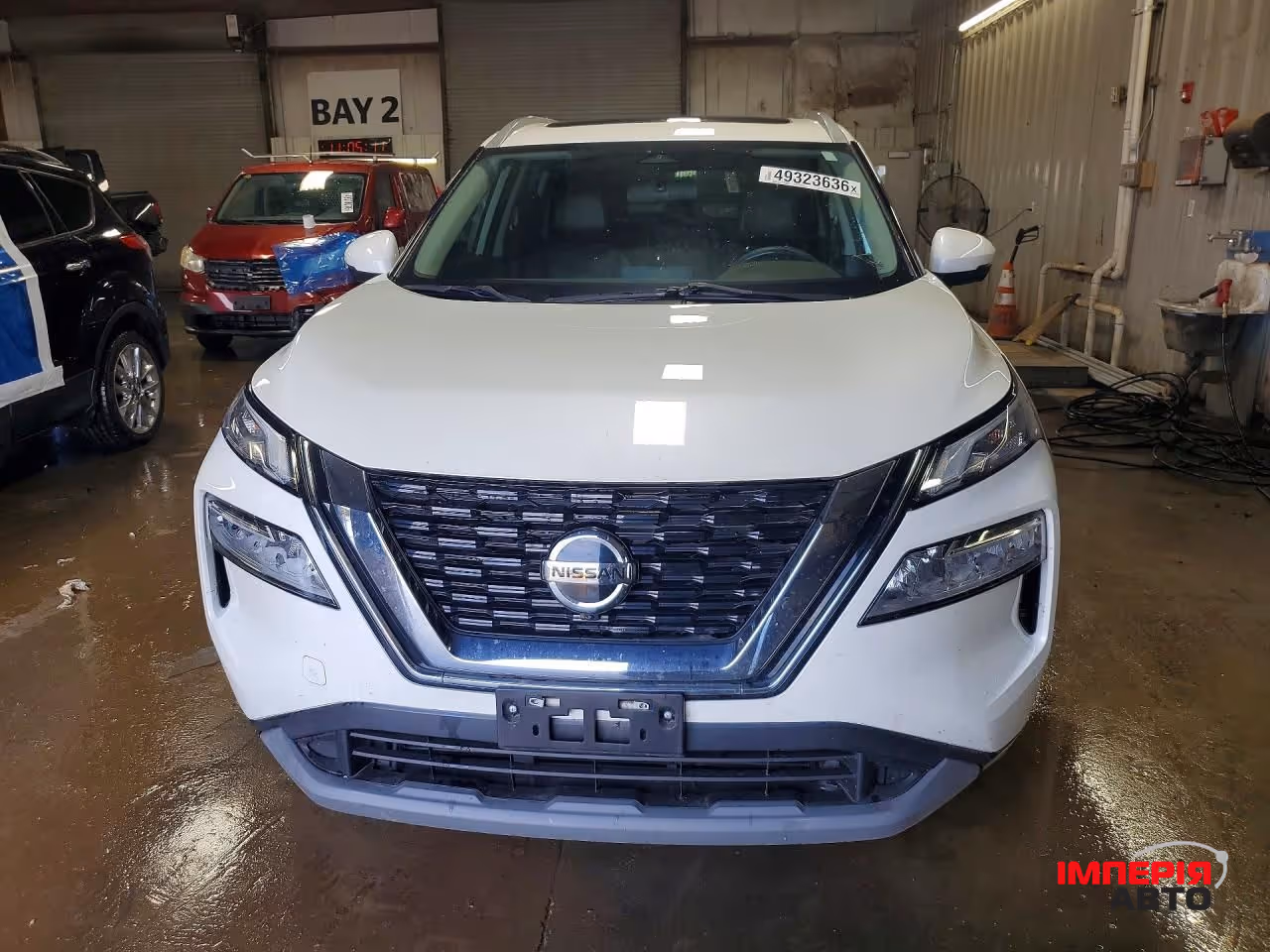 Nissan Rogue - фото 1