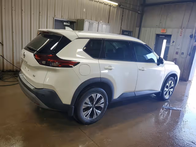 Nissan Rogue - фото 5