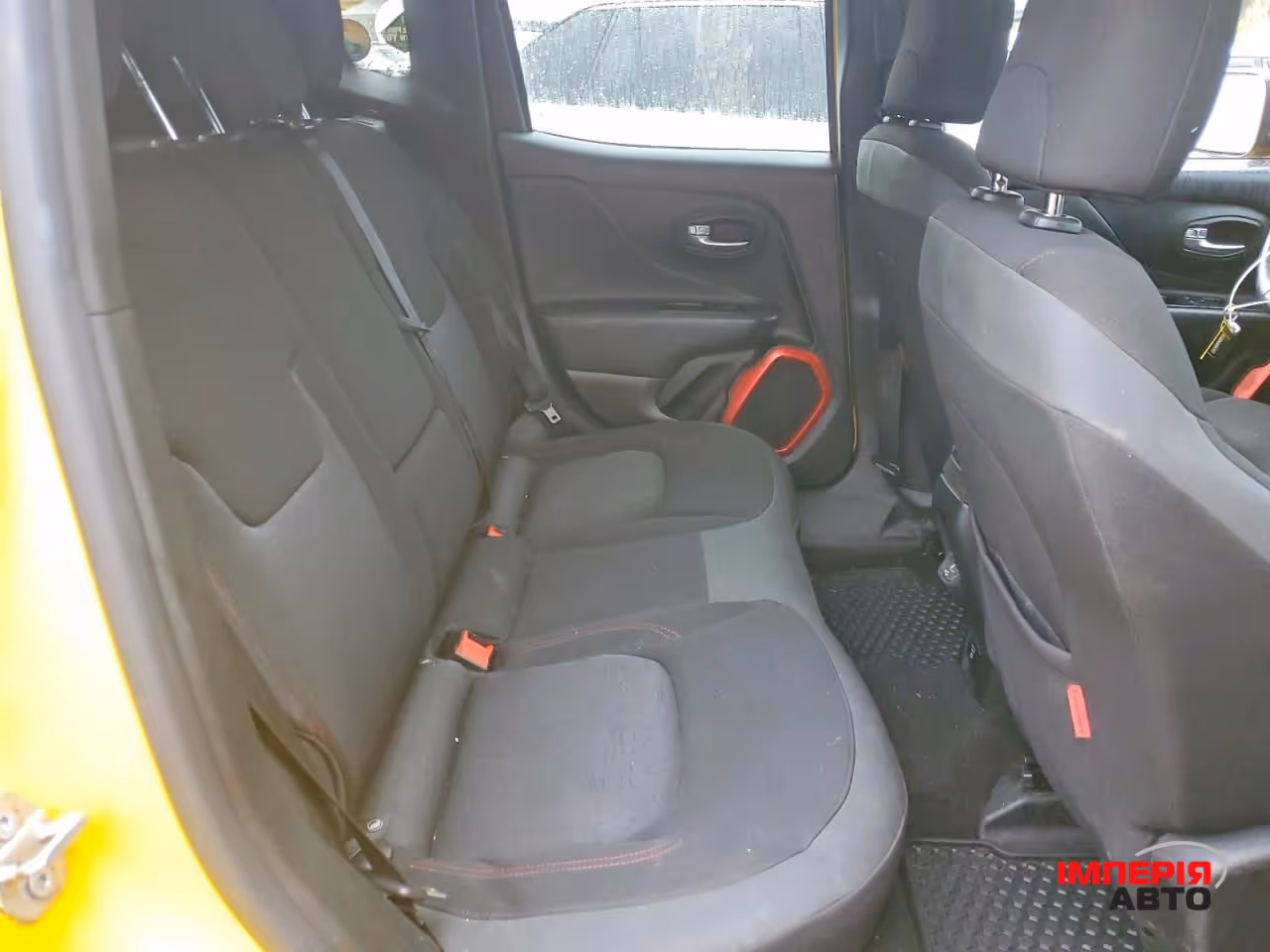 Jeep Renegade - фото 8