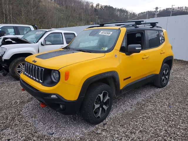 Jeep Renegade - фото 1