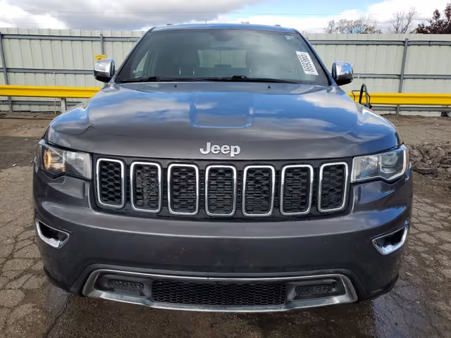 Jeep Grand Cherokee - фото 1