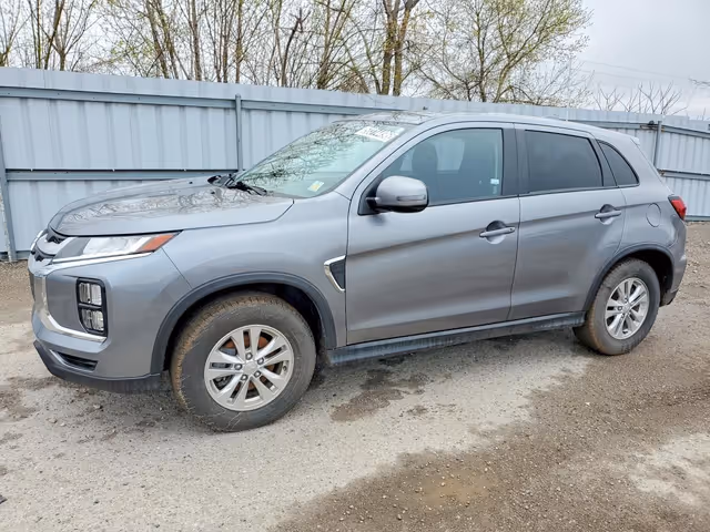 Mitsubishi Outlander Sport - фото 3