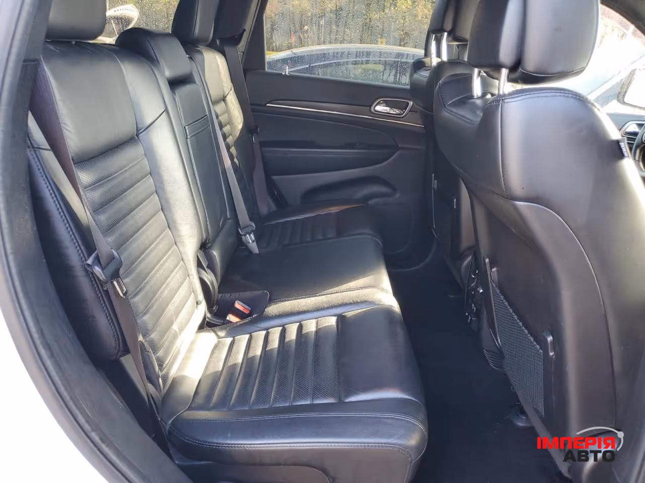 Jeep Grand Cherokee - фото 10