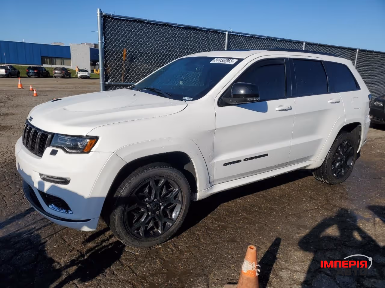 Jeep Grand Cherokee - фото 3