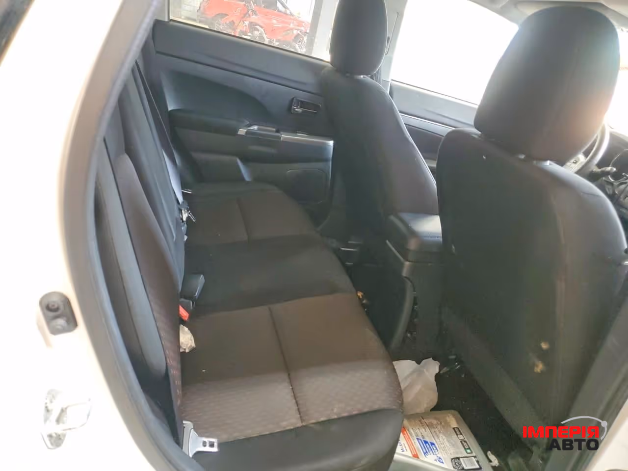Mitsubishi Outlander Sport - фото 8