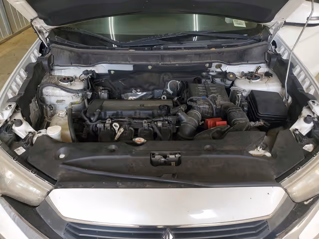 Mitsubishi Outlander Sport - фото 3