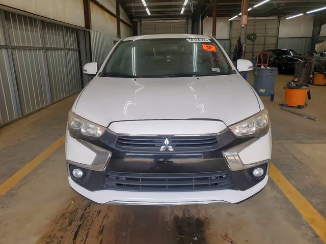 Mitsubishi Outlander Sport - фото 2