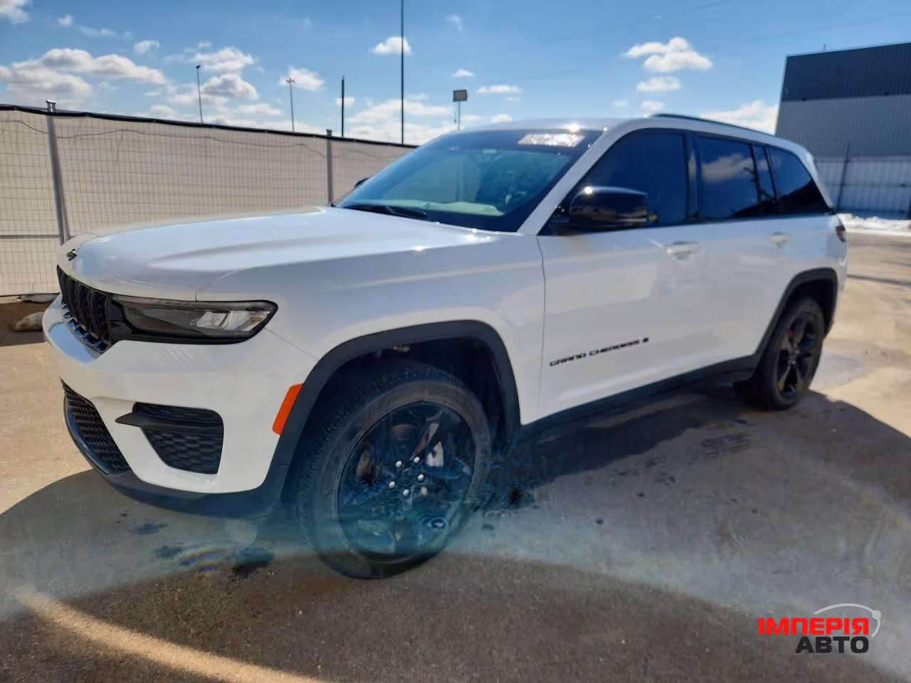 Jeep Grand Cherokee - фото 3