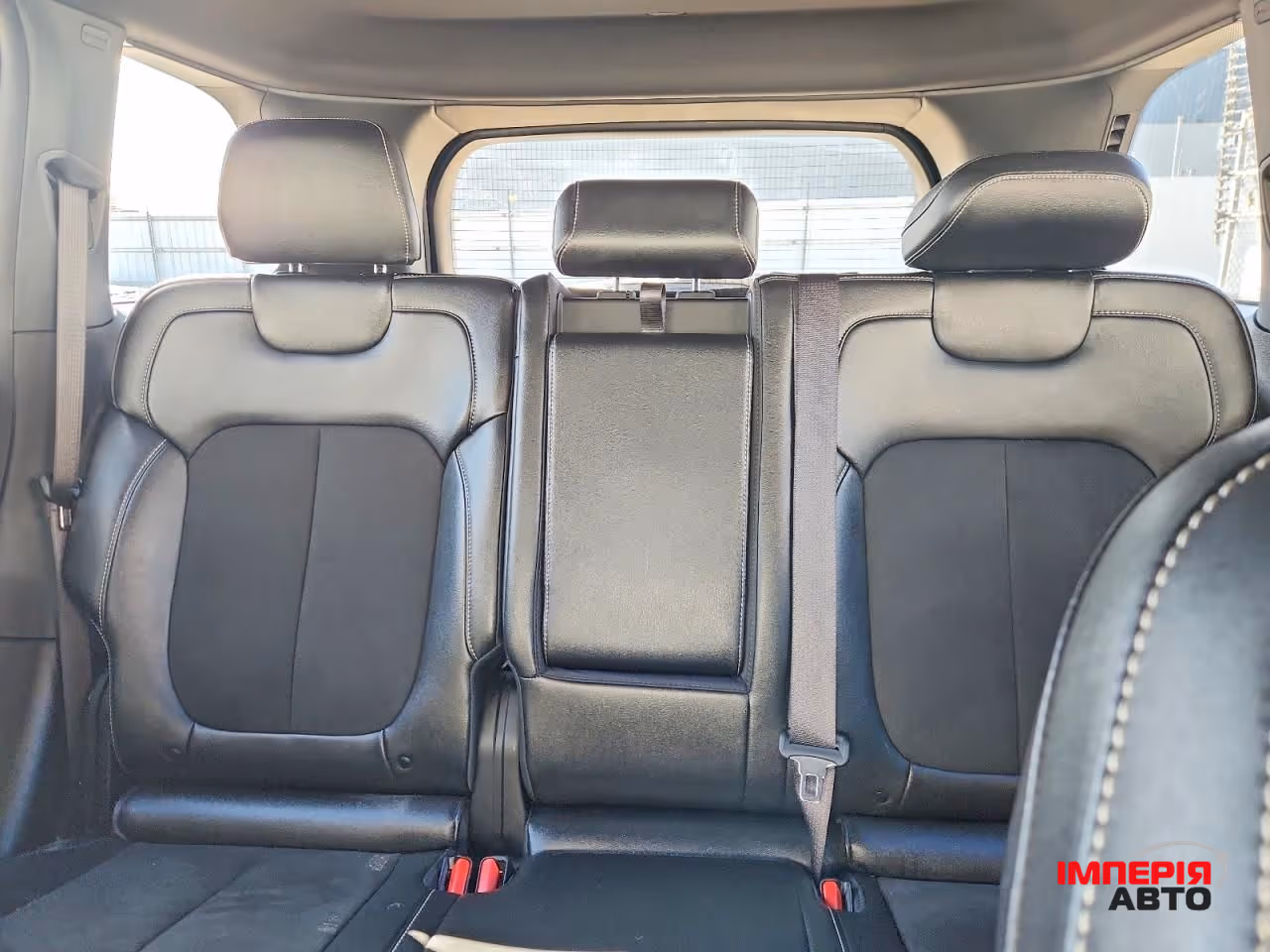 Jeep Grand Cherokee - фото 10