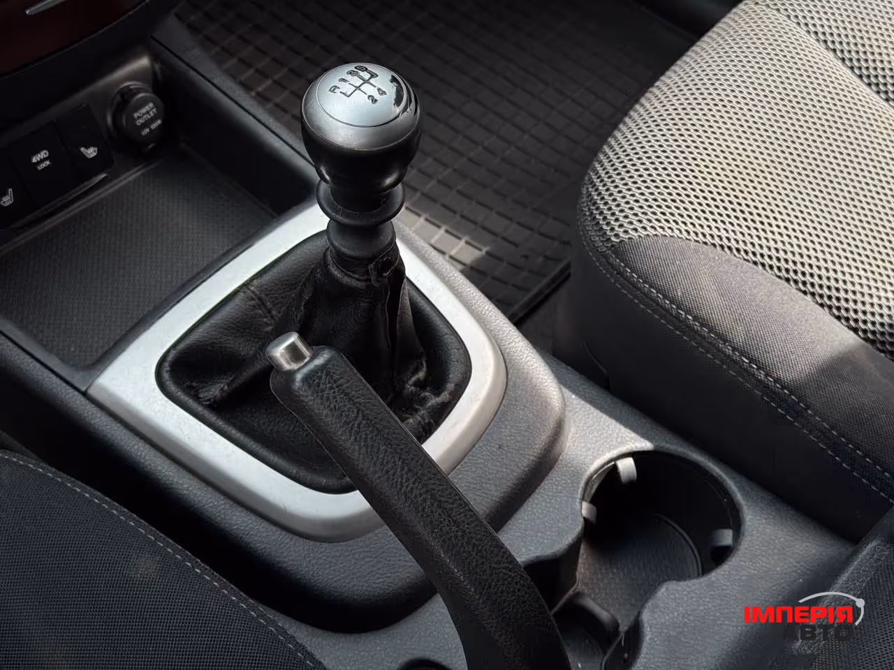 Hyundai Santa Fe - фото 31