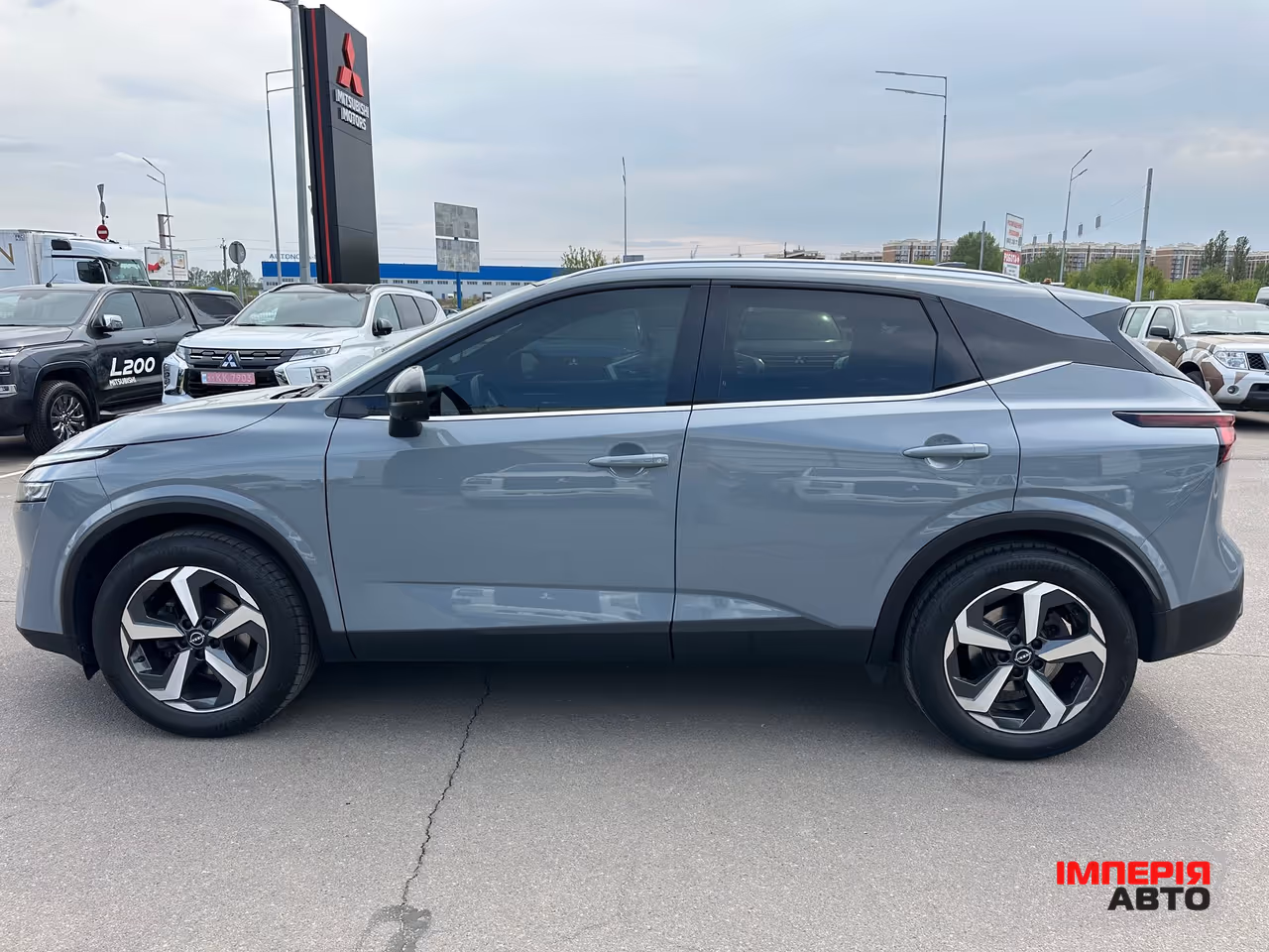 Nissan Qashqai - фото 4