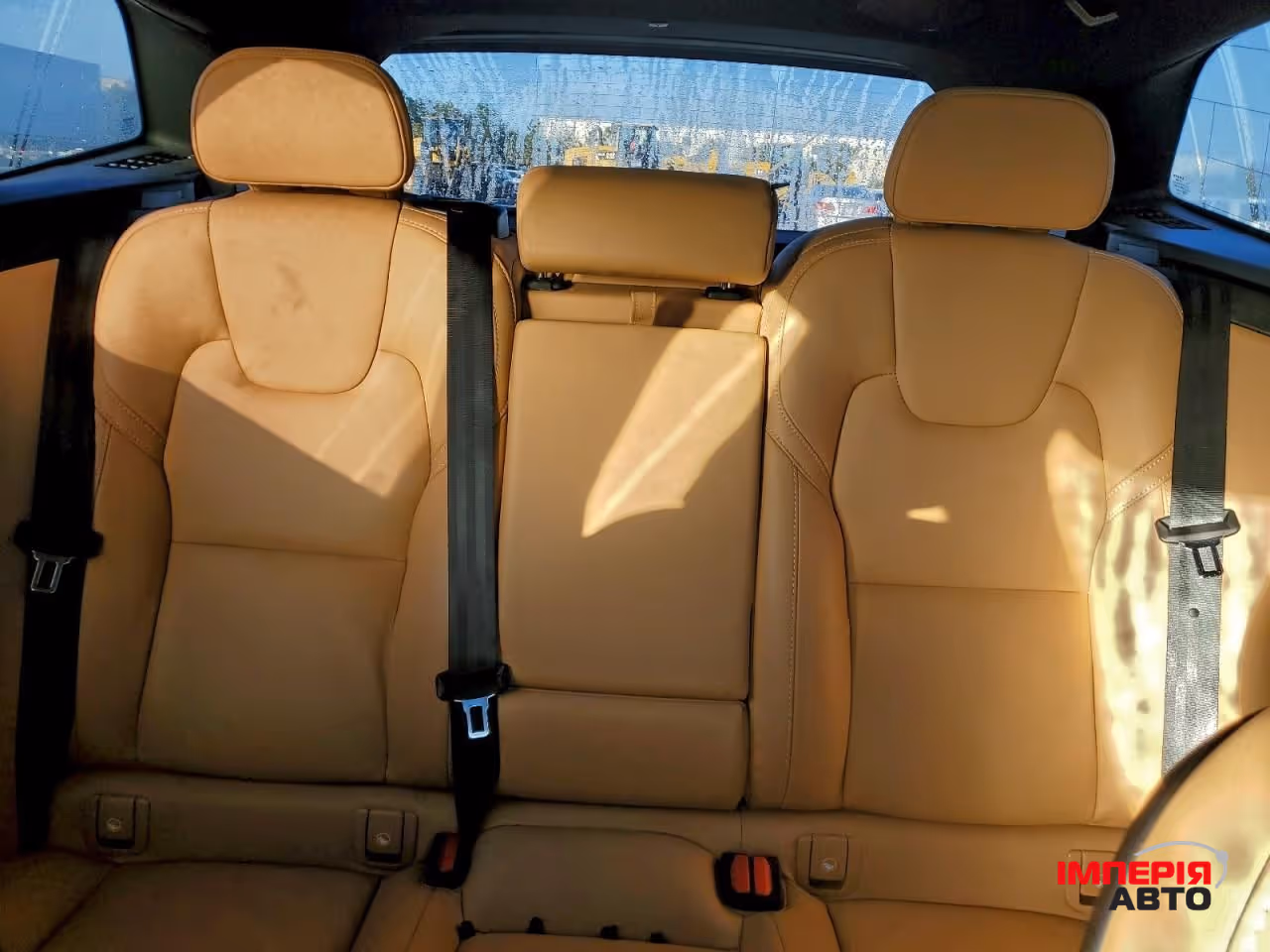 Volvo XC60 - фото 10