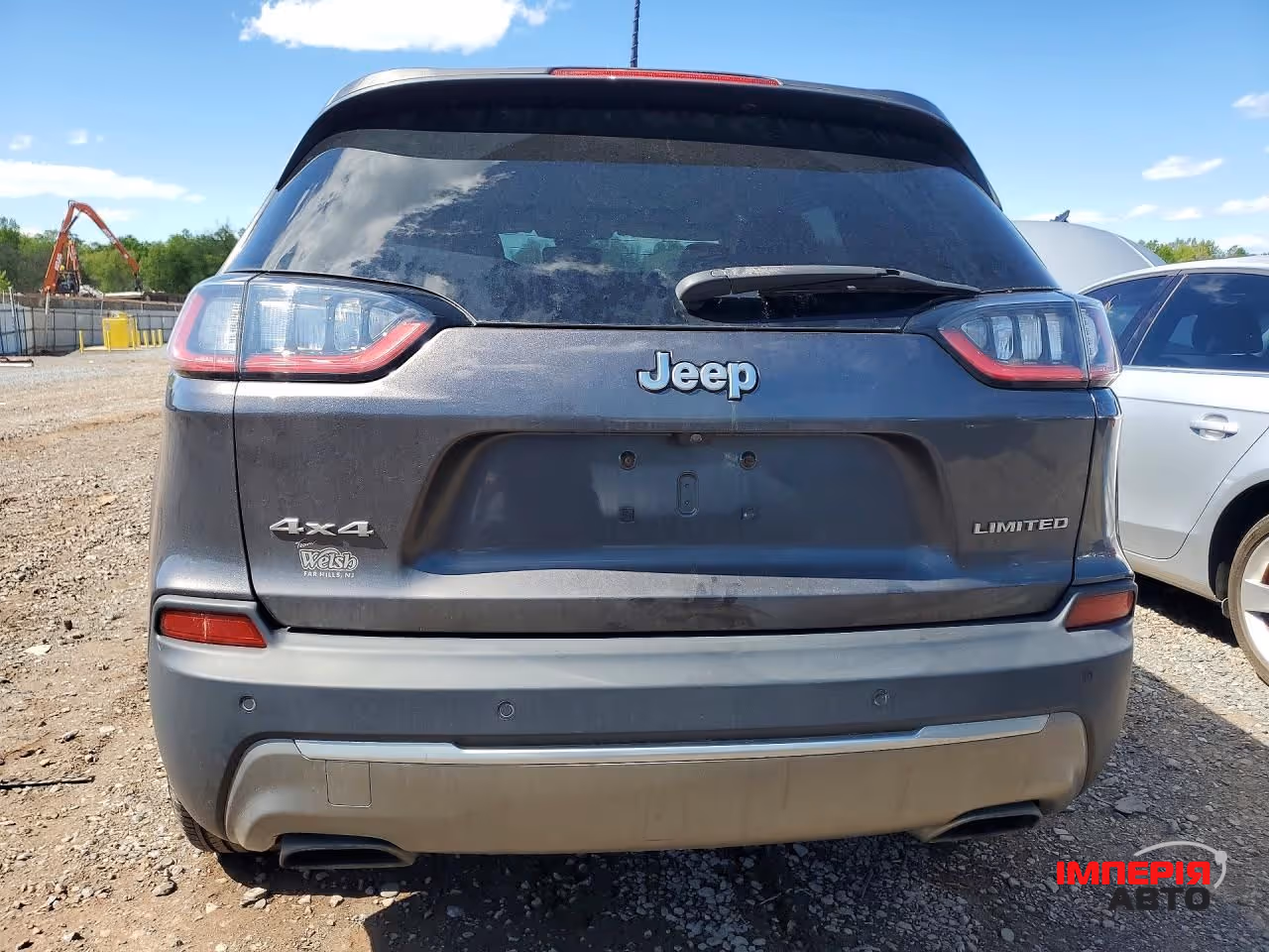 Jeep Cherokee - фото 6