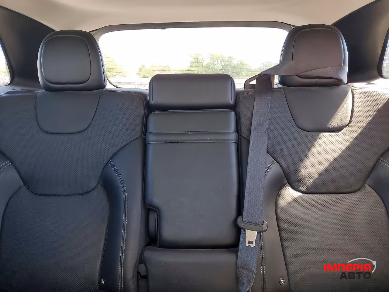 Jeep Cherokee - фото 10