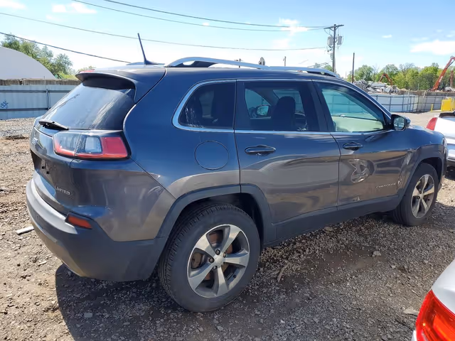Jeep Cherokee - фото 5