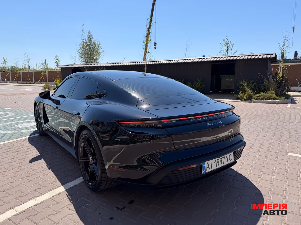 Porsche Taycan - фото 8
