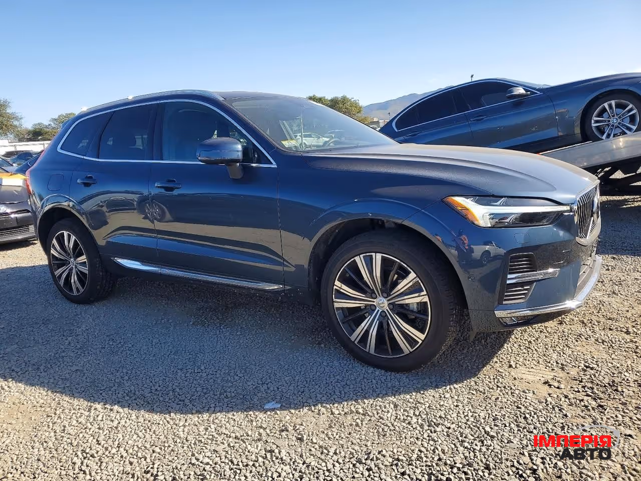 Volvo XC60 - фото 1