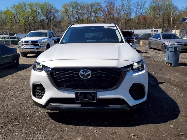 Mazda CX-70 - фото 1