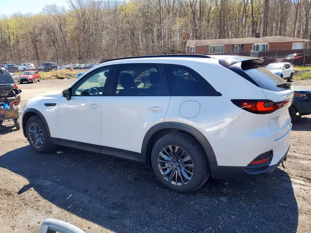 Mazda CX-70 - фото 2