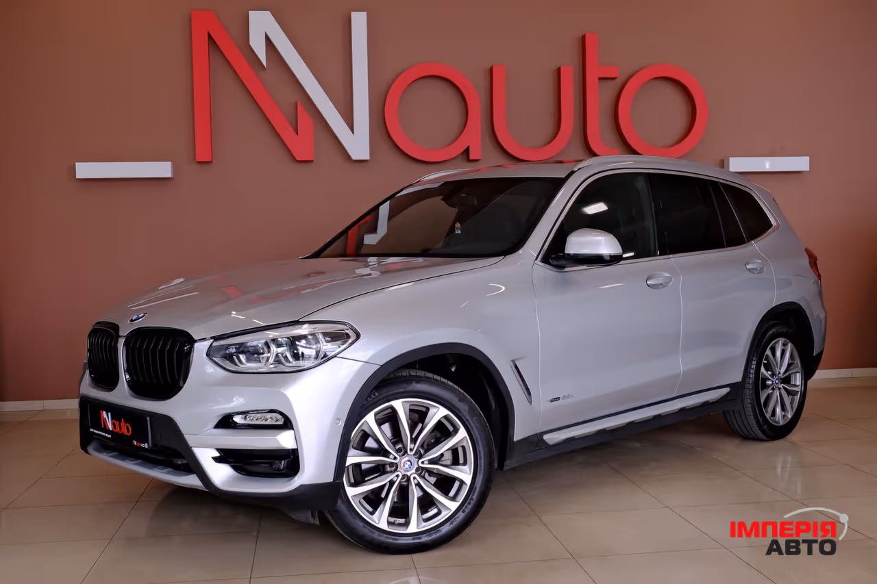 BMW X3 - фото 1
