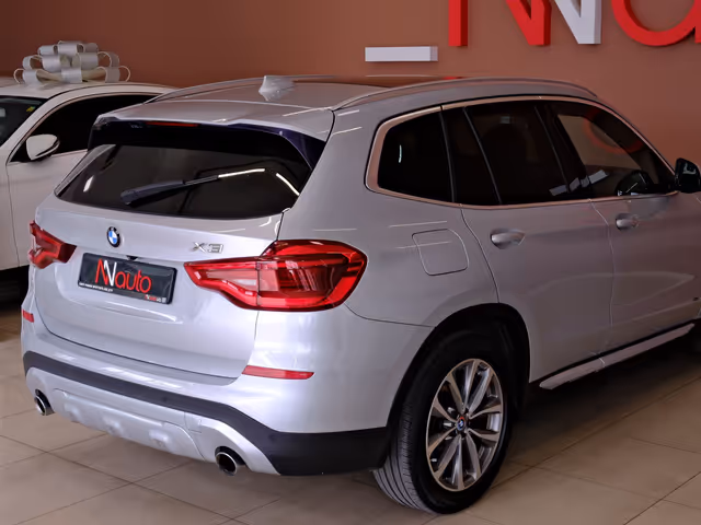 BMW X3 - фото 5