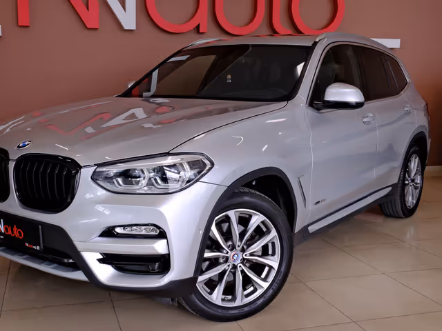 BMW X3 - фото 2