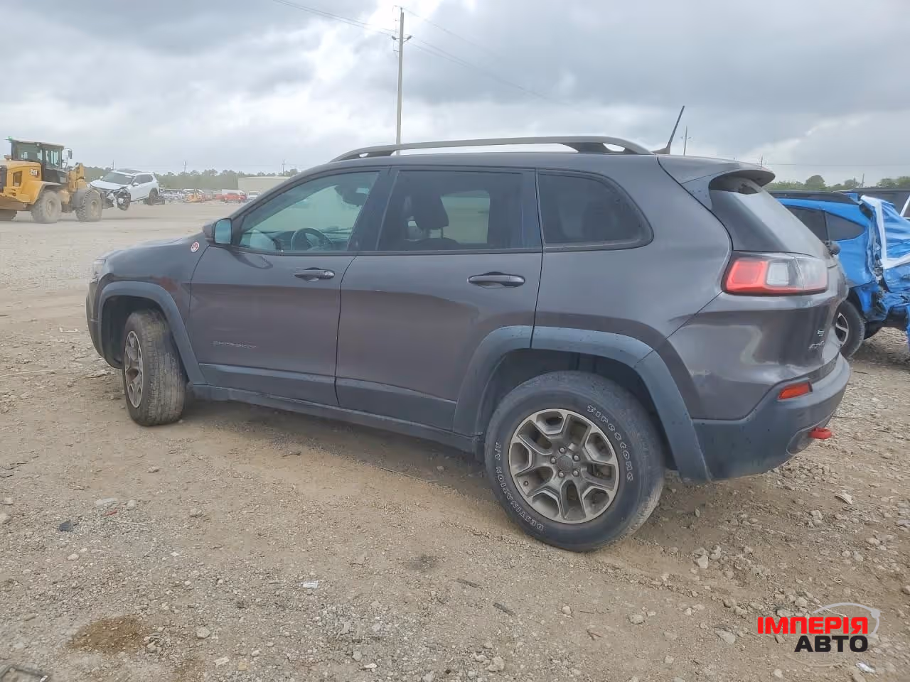 Jeep Cherokee - фото 5