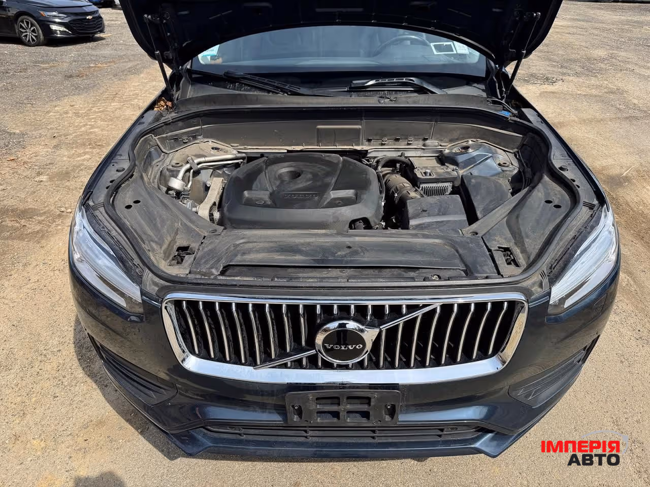 Volvo XC90 - фото 8