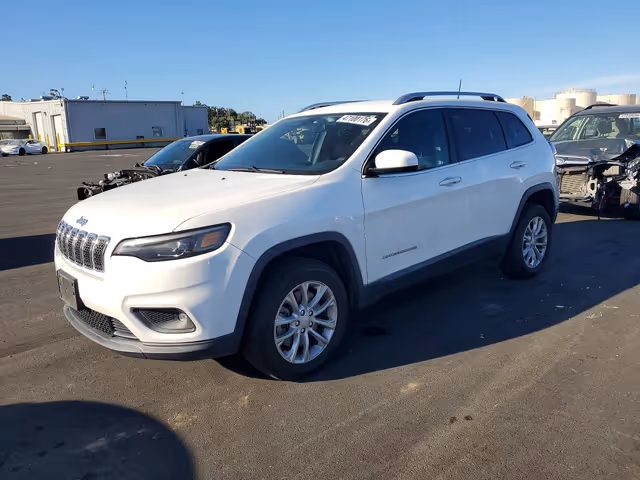 Jeep Cherokee - фото 2