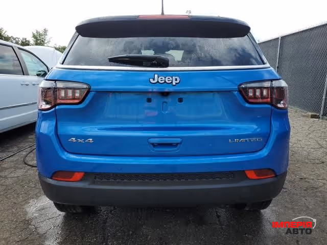 Jeep Compass - фото 6
