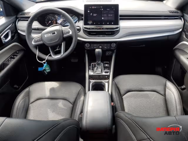 Jeep Compass - фото 7