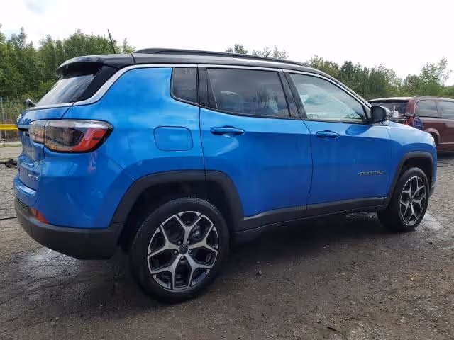 Jeep Compass - фото 5