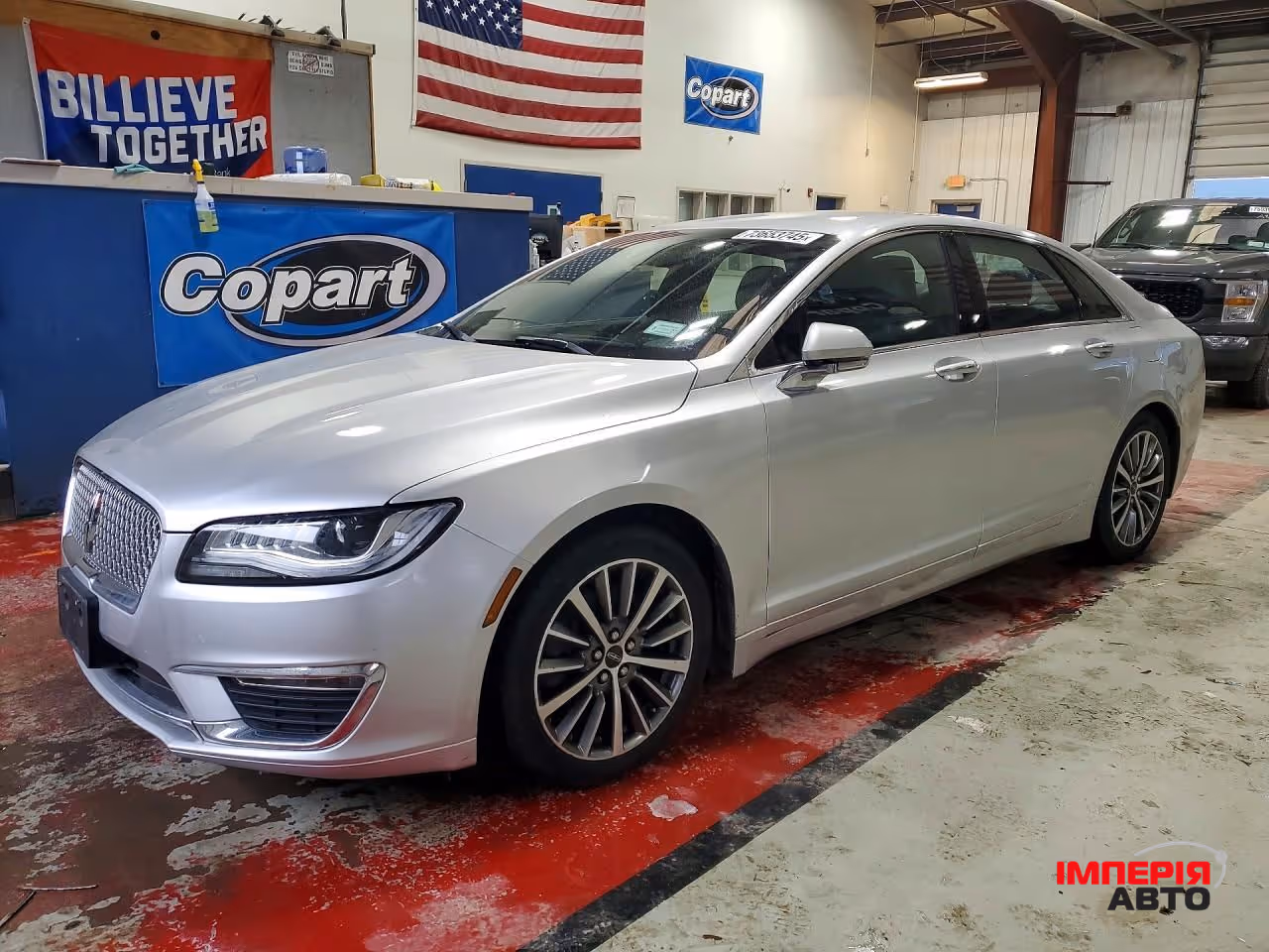 Lincoln MKZ - фото 3