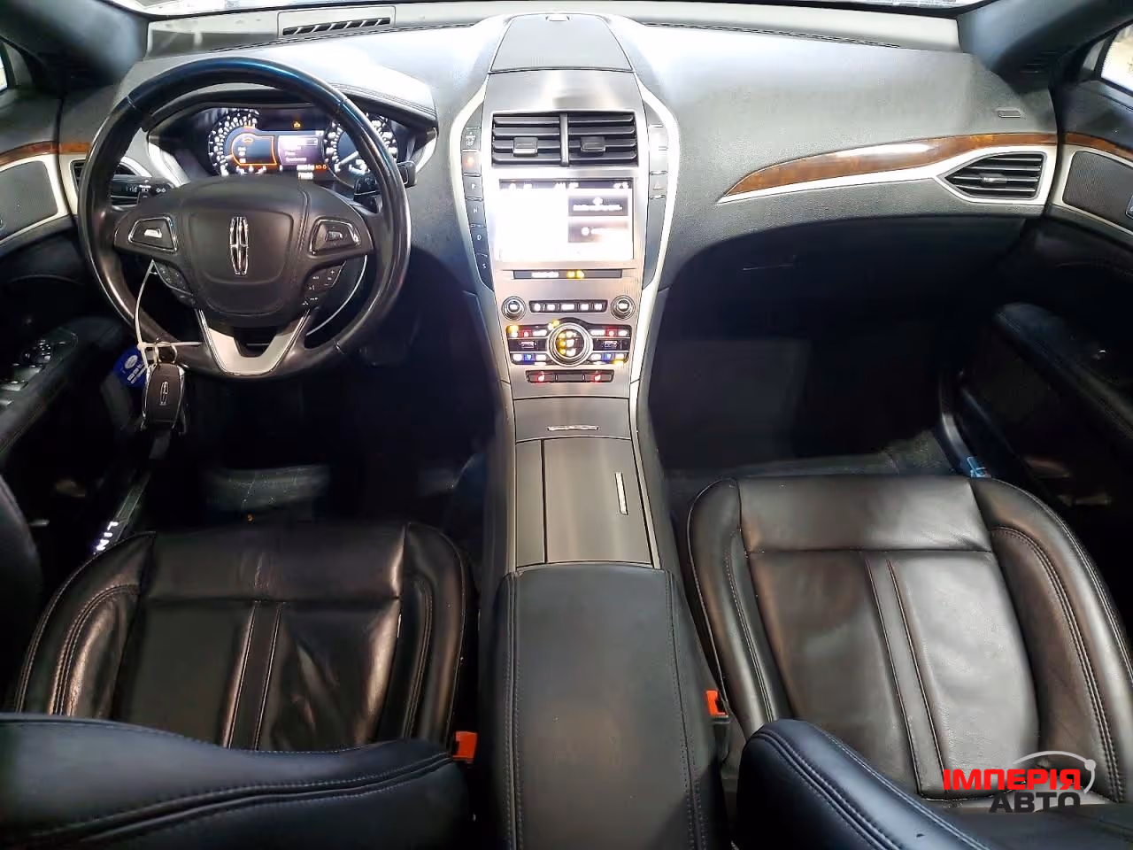 Lincoln MKZ - фото 7