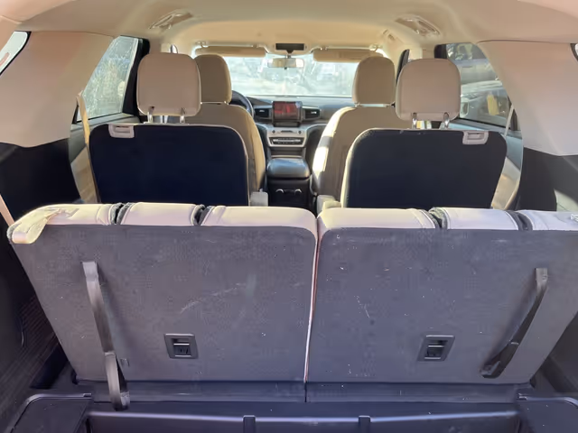 Ford Explorer - фото 2
