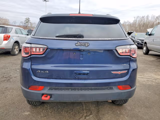 Jeep Compass - фото 5