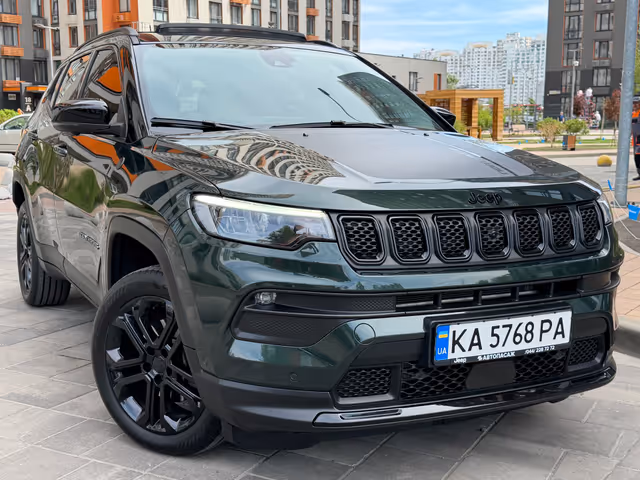 Jeep Compass - фото 1