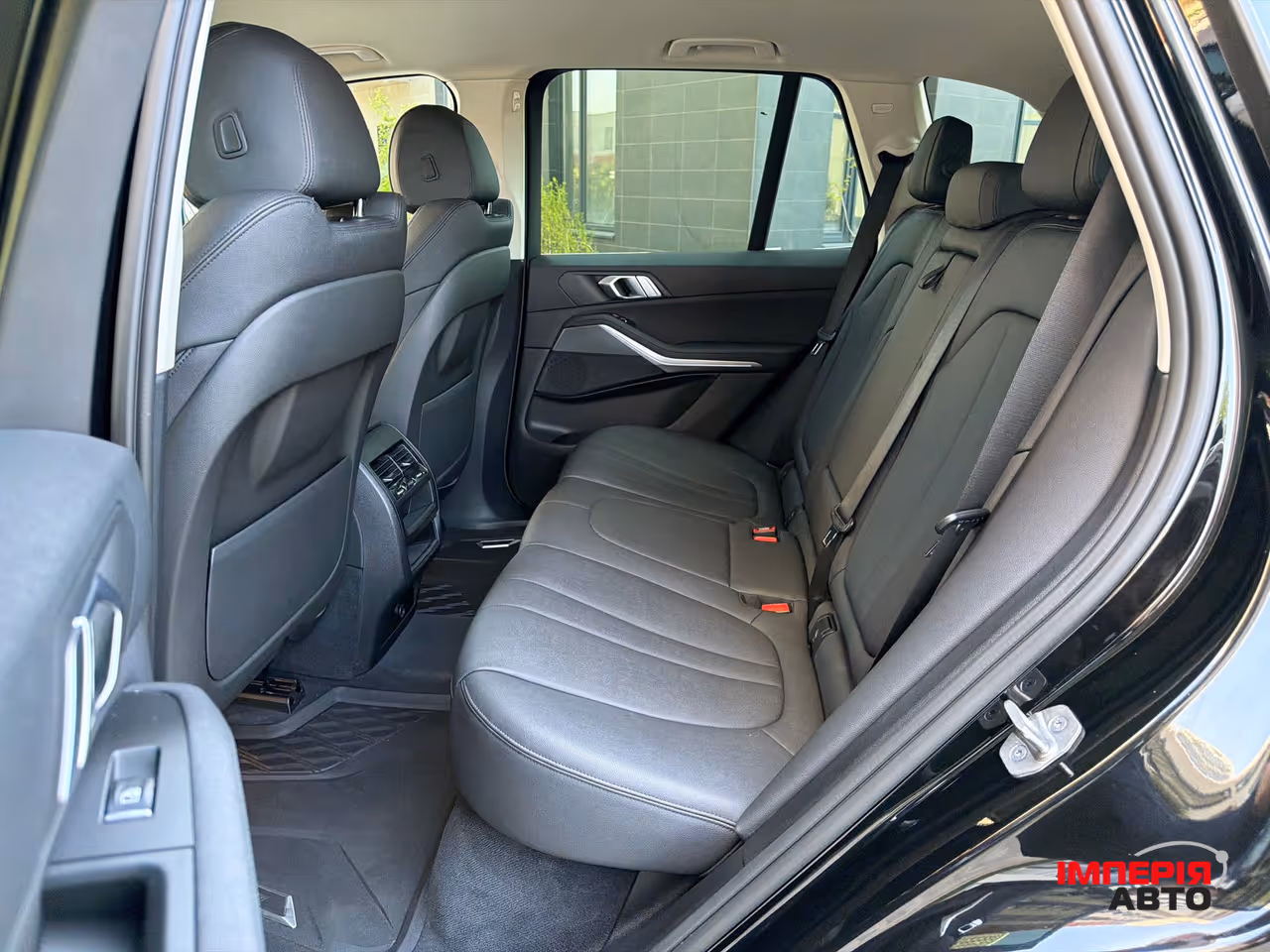 BMW X5 - фото 17