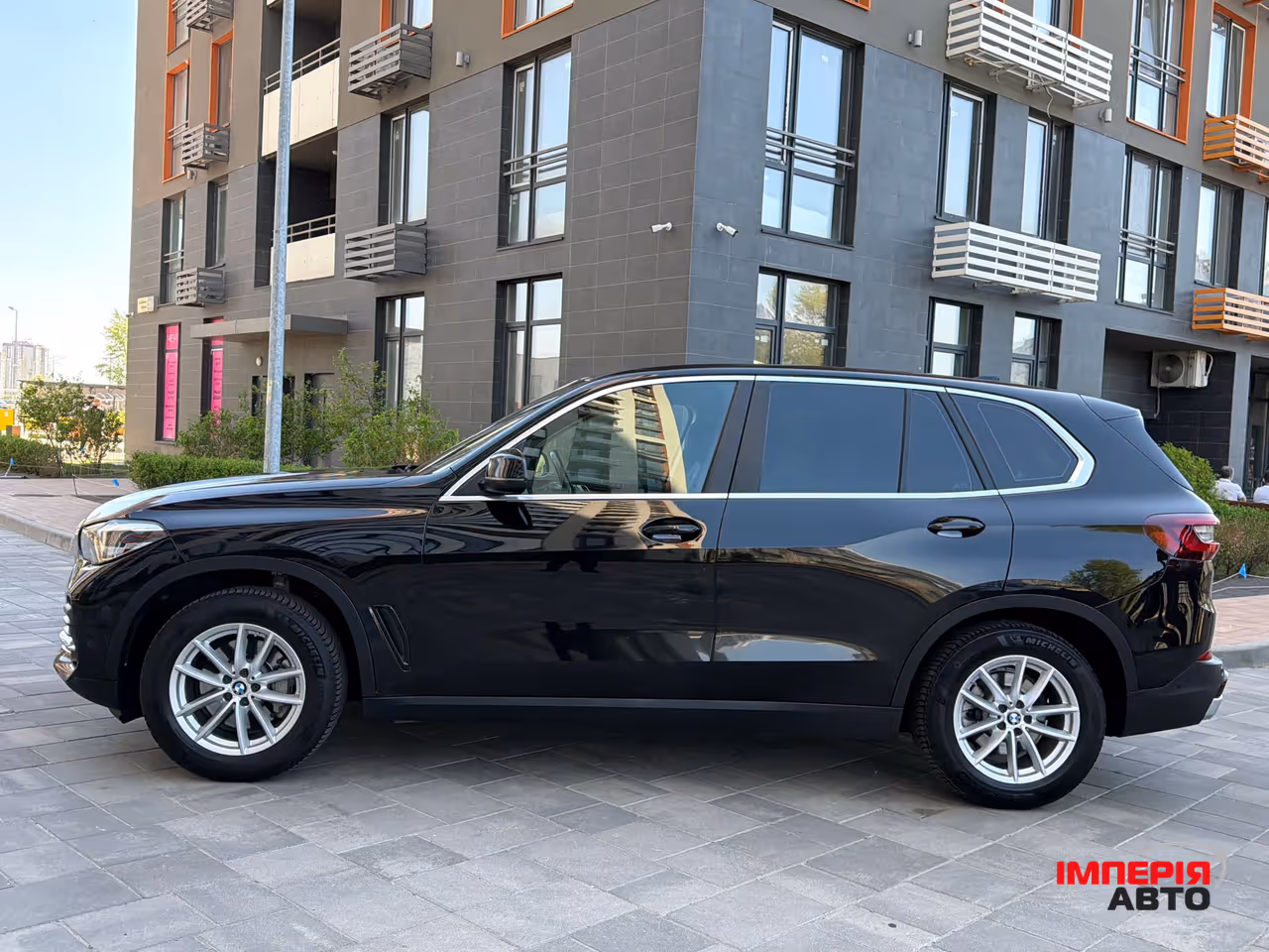 BMW X5 - фото 11