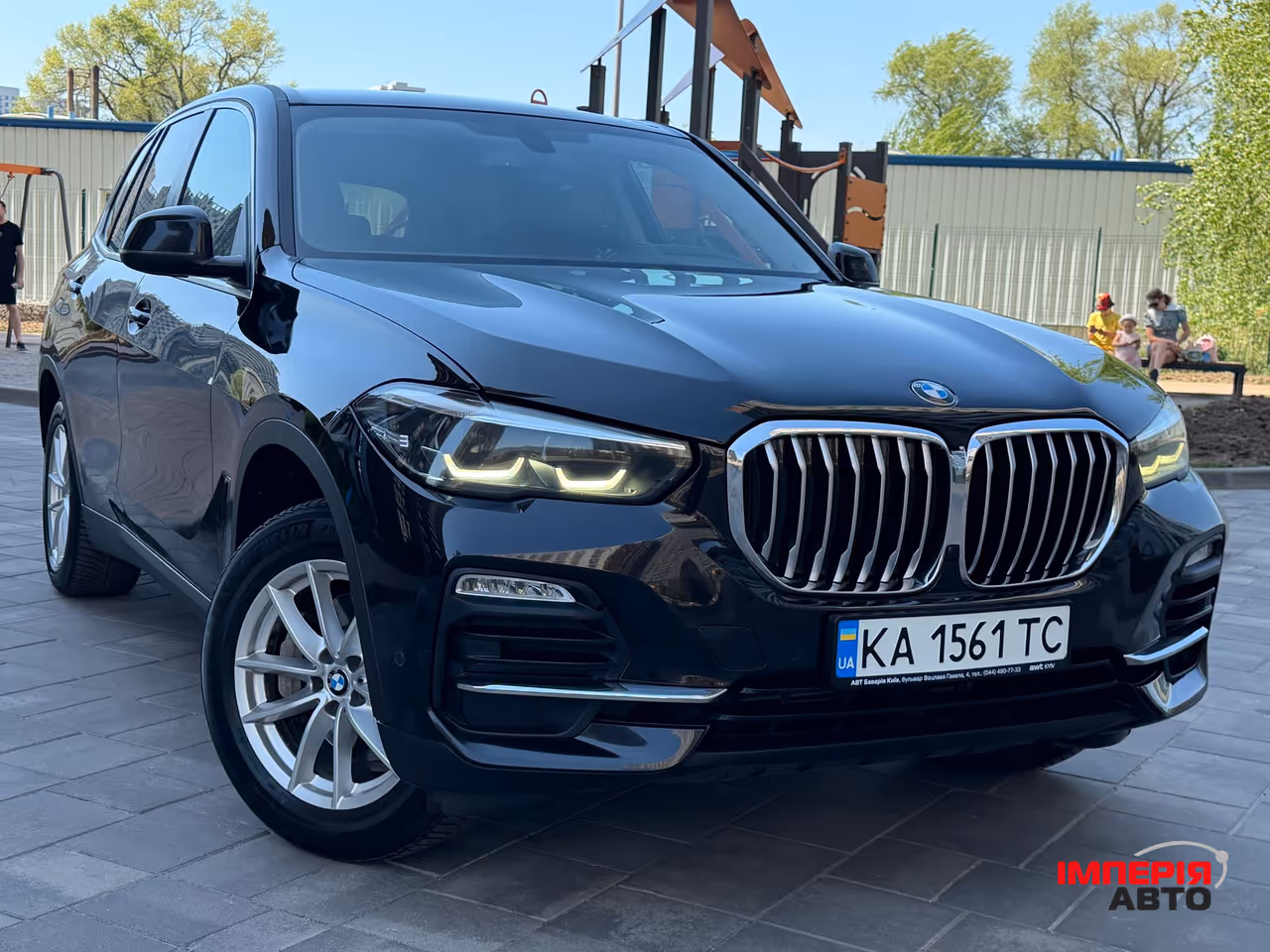 BMW X5 - фото 1