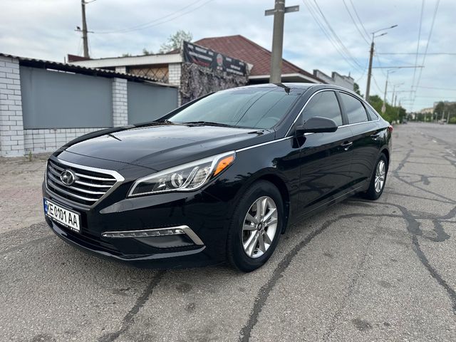 Hyundai Sonata - фото 1